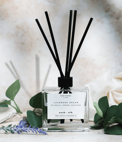 Lavender + Tea Tree clear glass reed diffuser